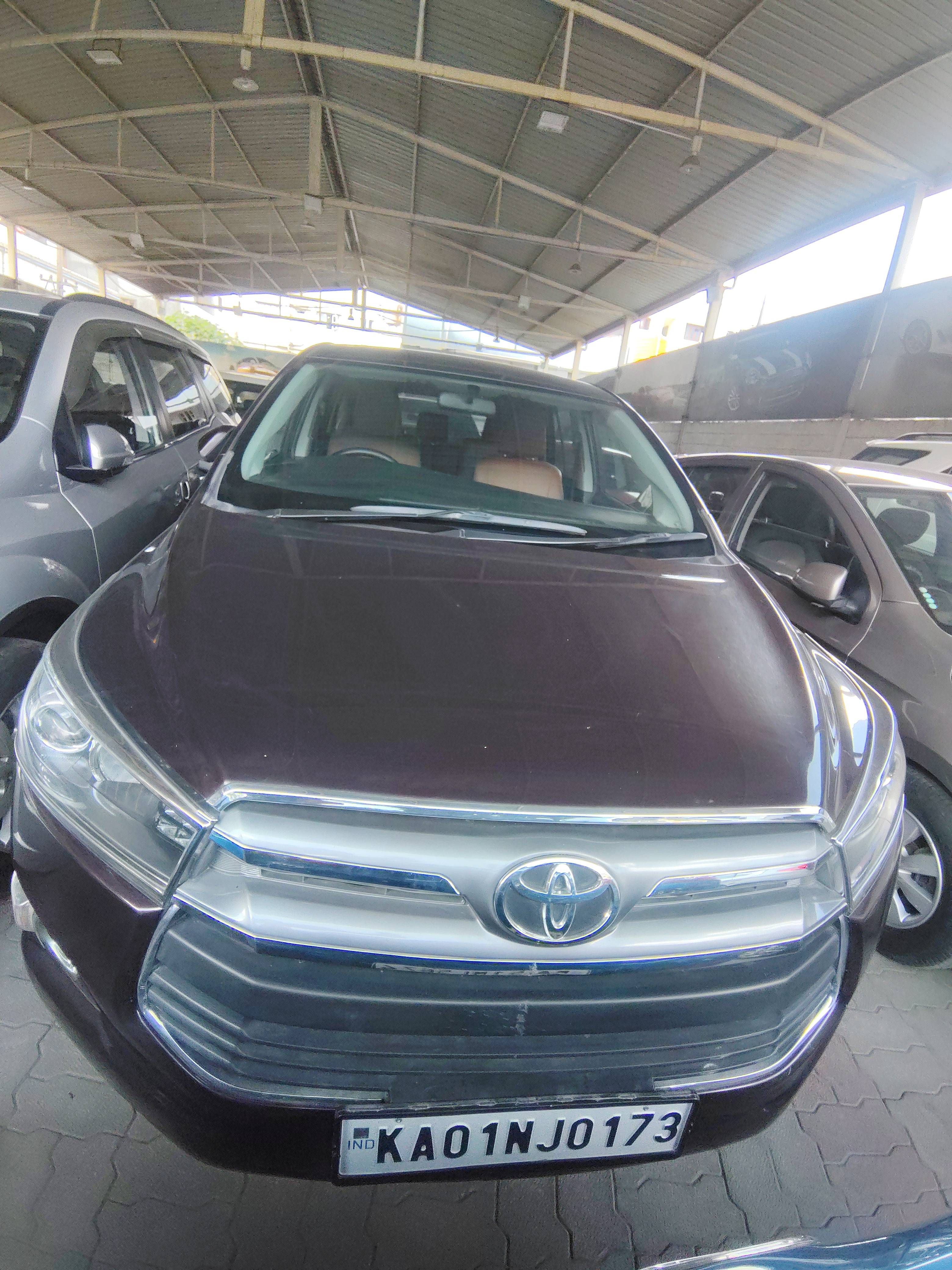 2016 TOYOTA KIRLOSKAR MOTOR PVT LTD INNOVA CRYSTA 2.7 V