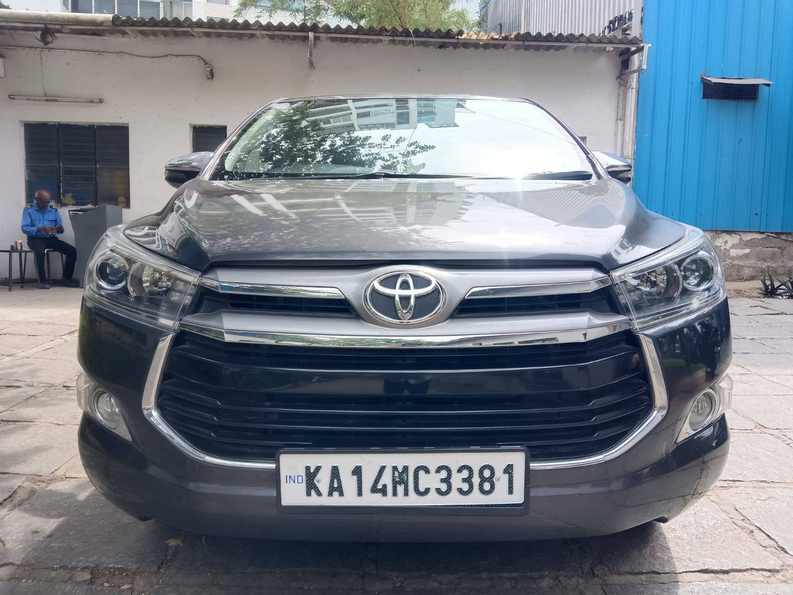 2019 Toyota Innova crysta