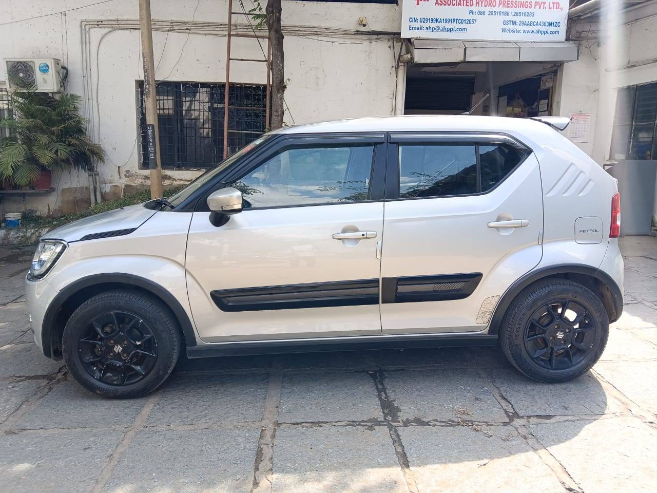 Side