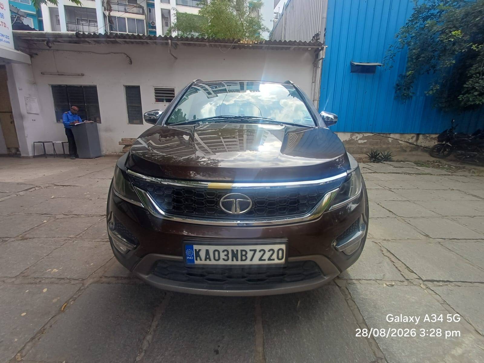 2017 TATA MOTORS LTD TATA HEXA XTA